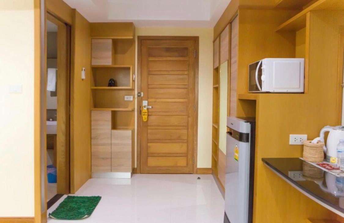 L18 Residence แอลสิบแปด เรสซิเดนซ์ Bangkok Kültér fotó