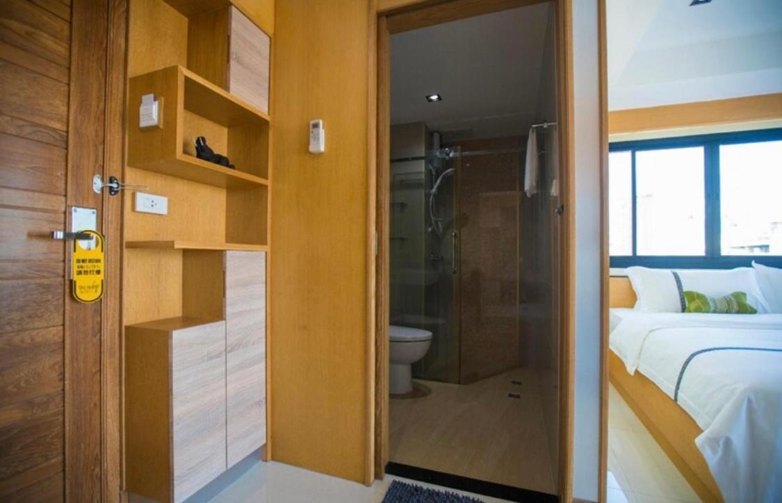 L18 Residence แอลสิบแปด เรสซิเดนซ์ Bangkok Kültér fotó