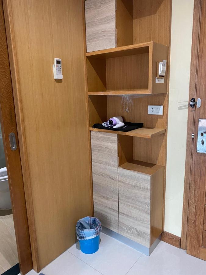 L18 Residence แอลสิบแปด เรสซิเดนซ์ Bangkok Kültér fotó