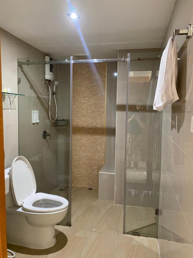 L18 Residence แอลสิบแปด เรสซิเดนซ์ Bangkok Kültér fotó