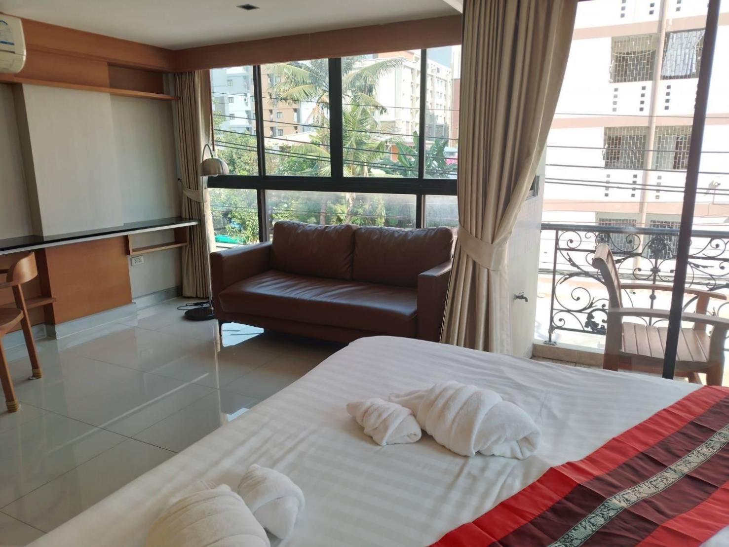 L18 Residence แอลสิบแปด เรสซิเดนซ์ Bangkok Kültér fotó