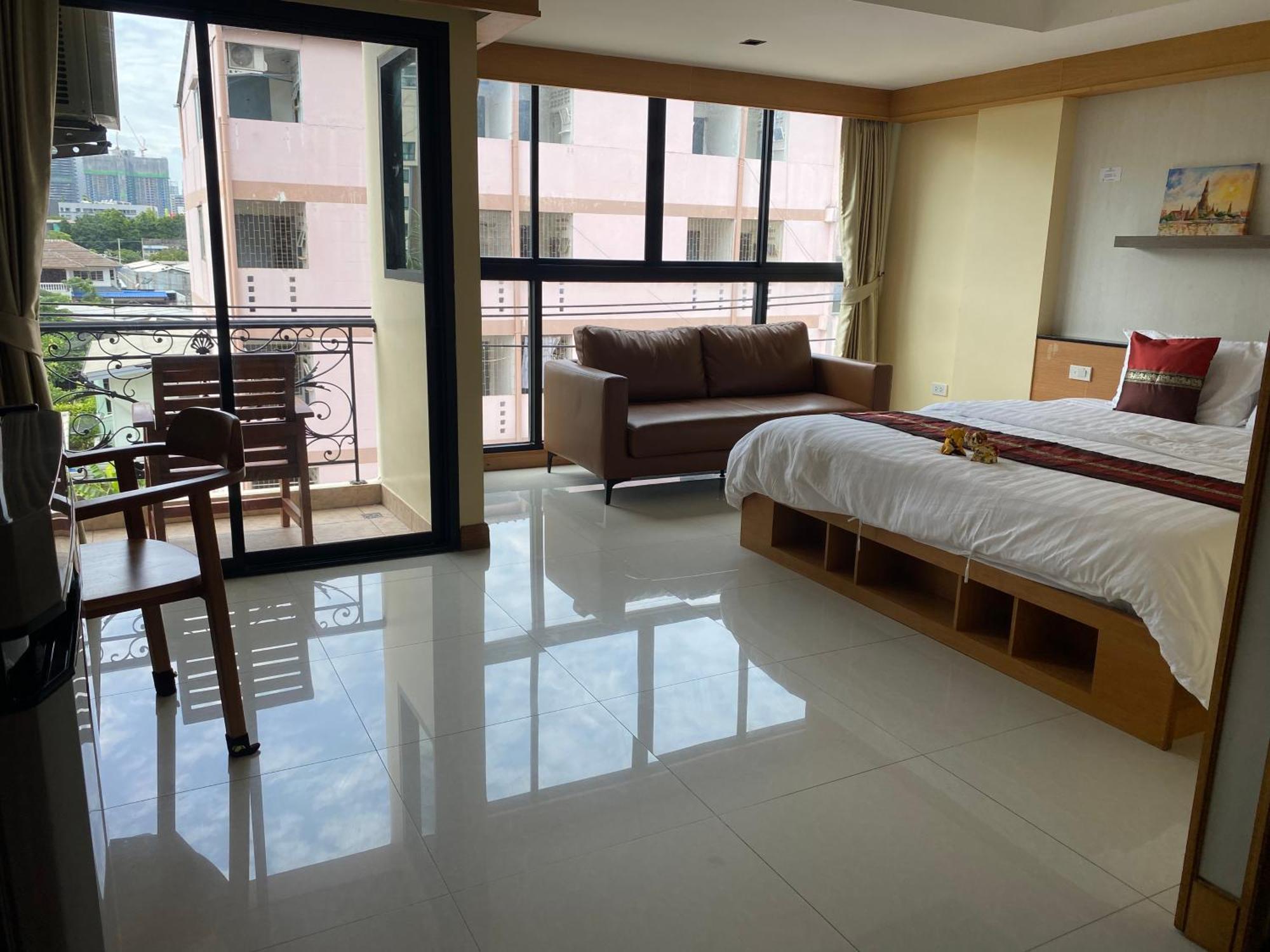 L18 Residence แอลสิบแปด เรสซิเดนซ์ Bangkok Kültér fotó