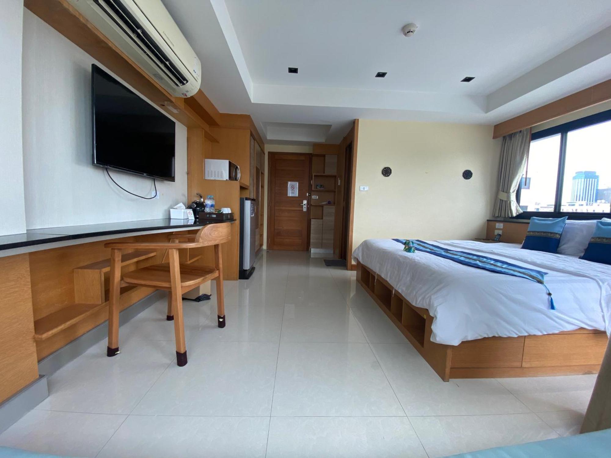 L18 Residence แอลสิบแปด เรสซิเดนซ์ Bangkok Kültér fotó