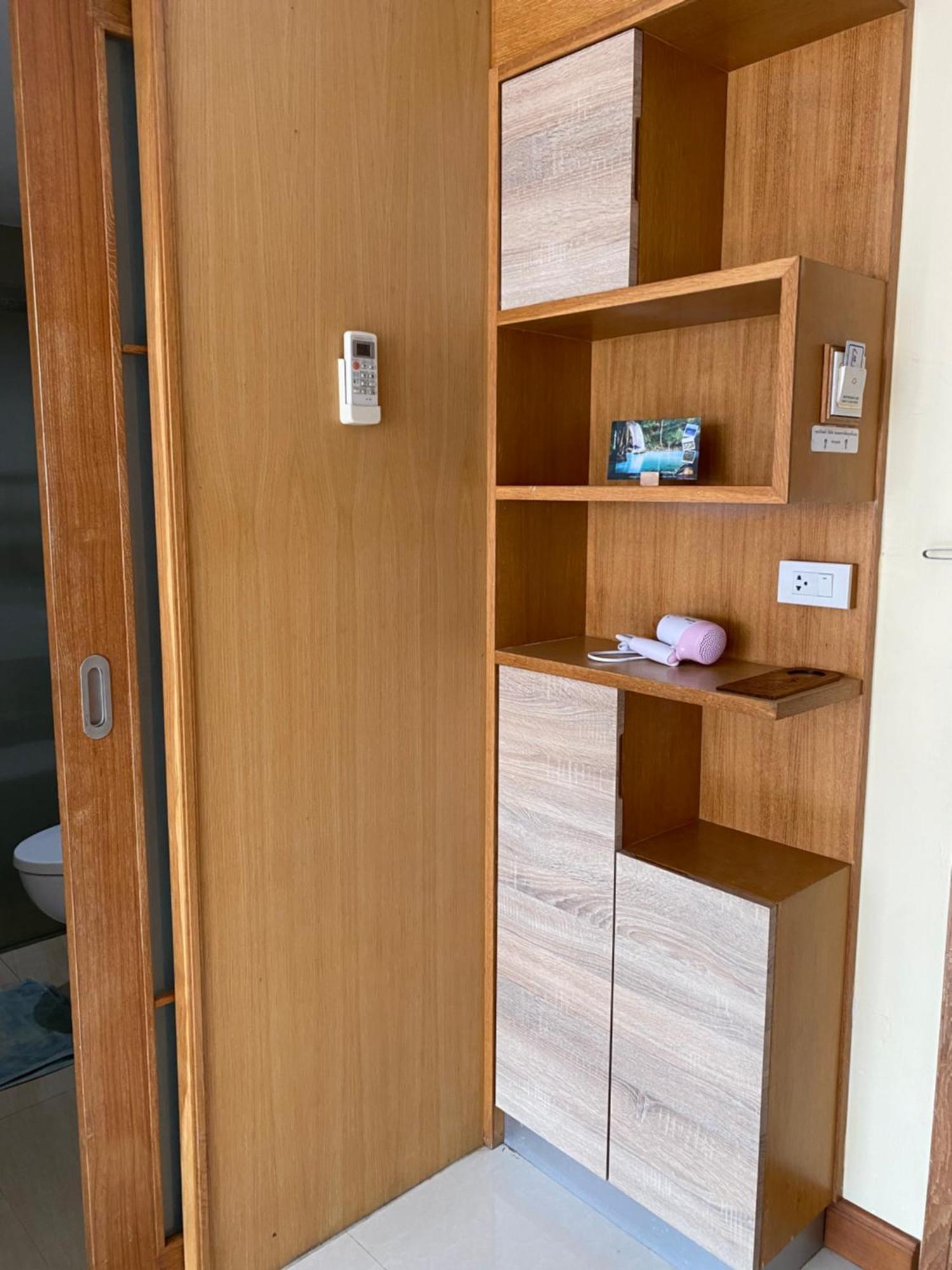 L18 Residence แอลสิบแปด เรสซิเดนซ์ Bangkok Kültér fotó