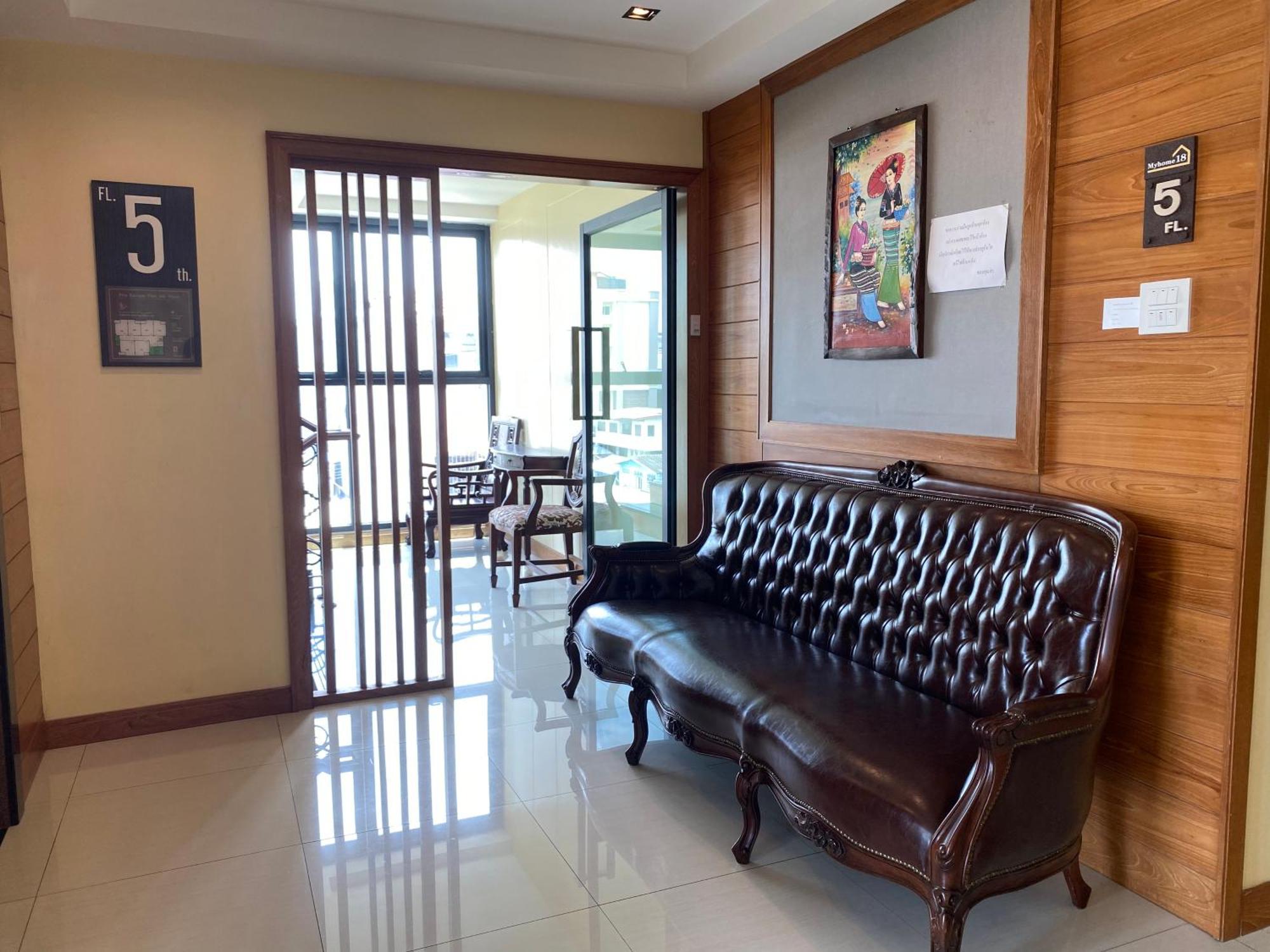 L18 Residence แอลสิบแปด เรสซิเดนซ์ Bangkok Kültér fotó